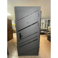 Дверь квартирная   860-960*2050мм Булат 4